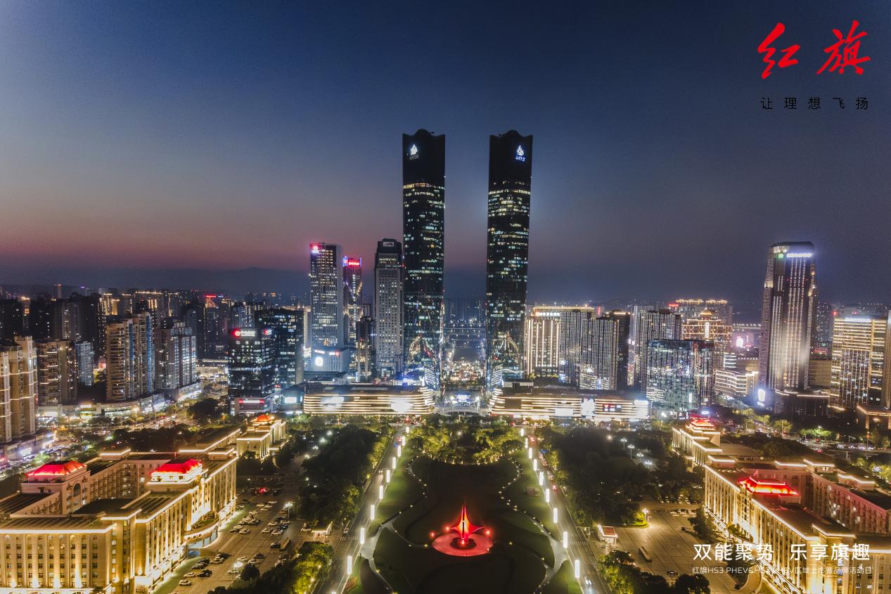 夜景双子塔正面