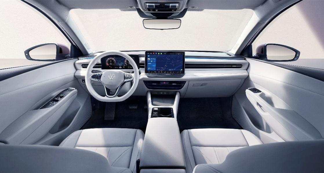 汽车座位旁边的车AI 生成的内容可能不正确。