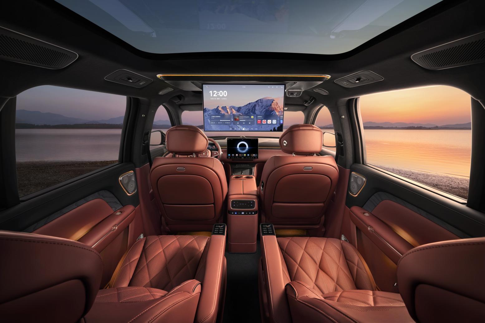 岚图泰山后排大内饰 rgb