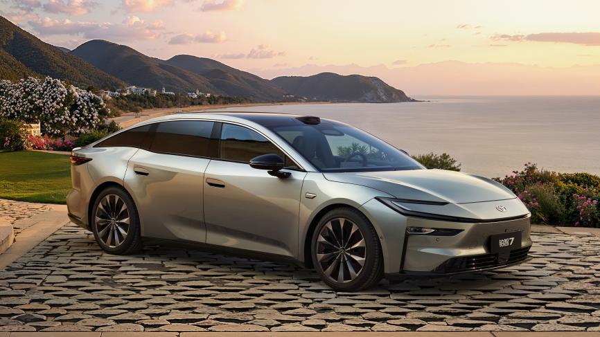 15广汽丰田铂智7